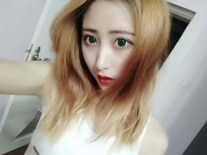 想嫁人的姑娘的第二张照片--平潭交友网