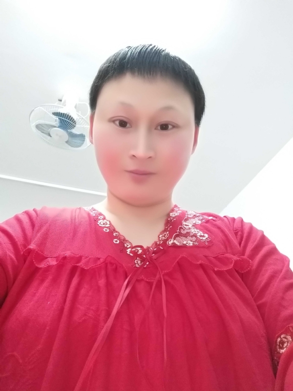 彩虹姐姐永不言弃的第一张照片--平潭交友网