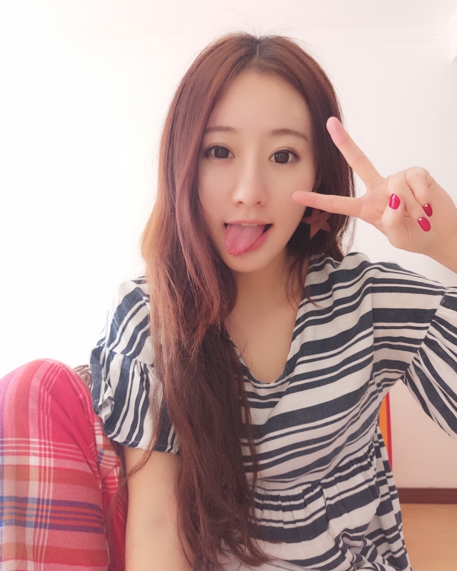 没有故事的女同学的第三张照片--平潭交友网