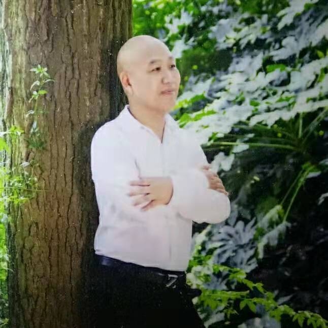 郑鑫牵手的第一张照片--平潭交友网