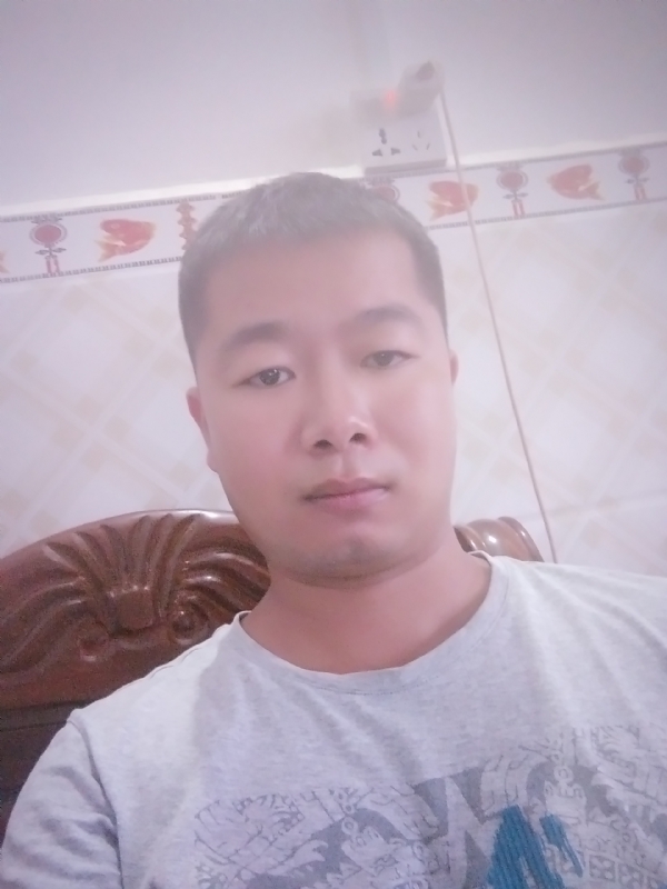 心雨的第一张照片--平潭交友网