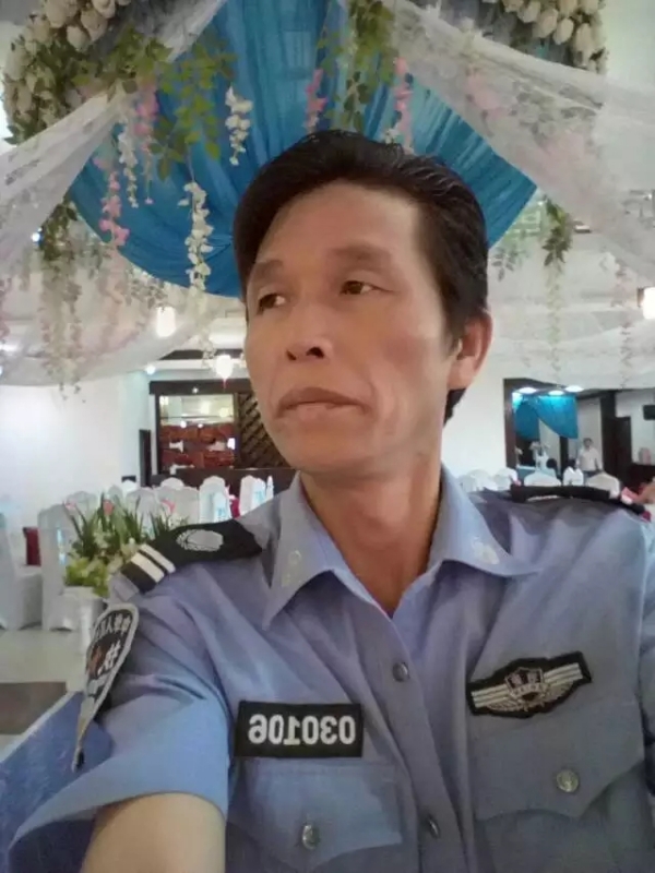 卧窗听雨的第二张照片--平潭交友网