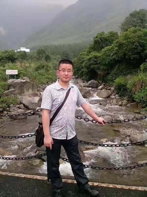 淡定牛魔王的第三张照片--平潭交友网