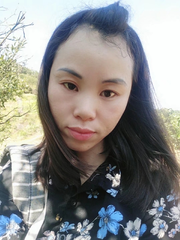 英英的第一张照片--平潭交友网