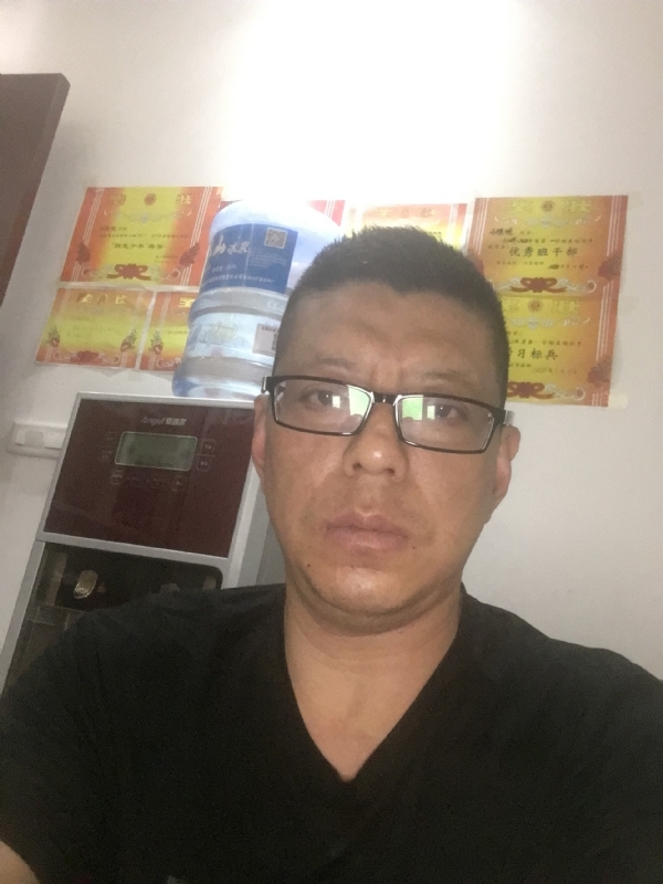 牵手的第一张照片--平潭交友网