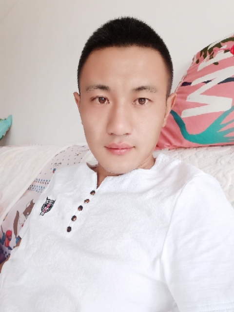海阔天空的第一张照片--平潭交友网