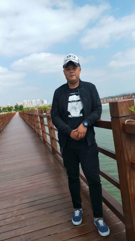 人生如戏的第二张照片--平潭交友网