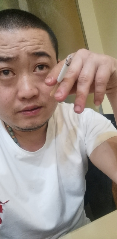 孤独的螃蟹的第一张照片--平潭交友网