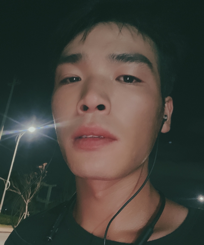 满船清梦压星河的第一张照片--平潭交友网