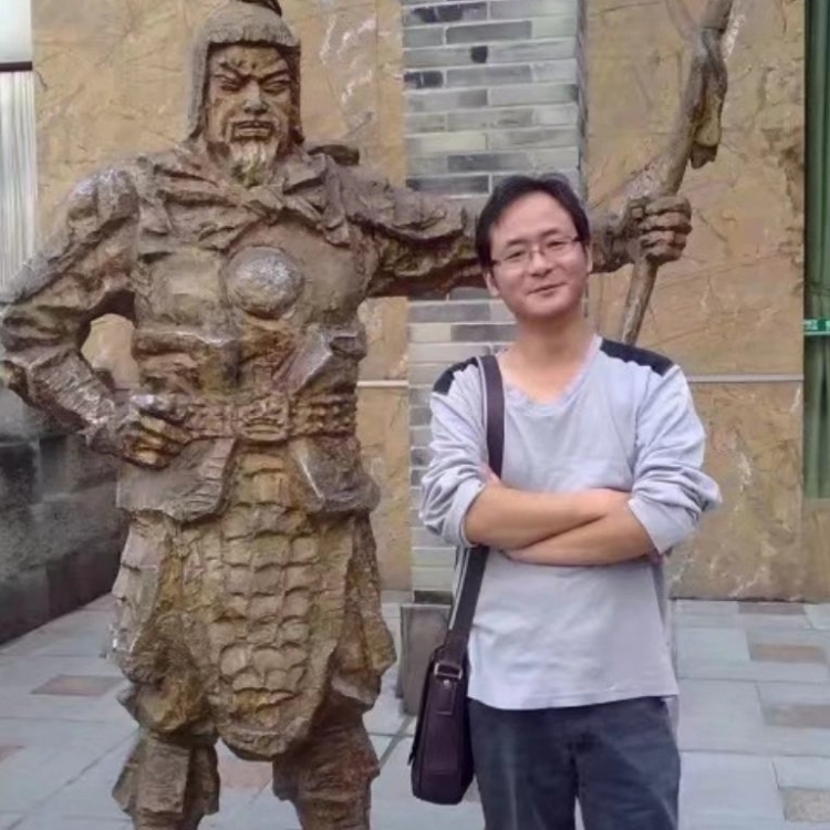孤狼的第三张照片--平潭交友网