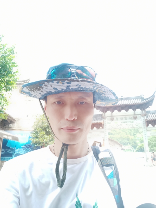 童群海的第一张照片--平潭交友网