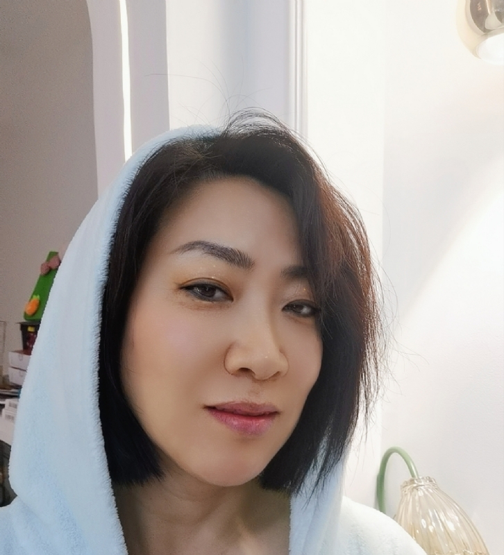 火玫瑰的第一张照片--平潭交友网