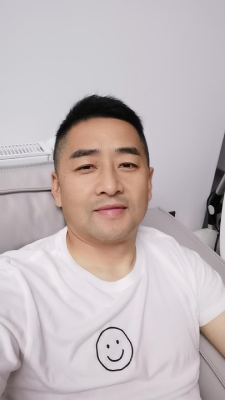 向阳而生的第一张照片--平潭交友网