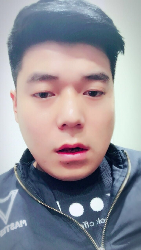 风向决定发型的第一张照片--平潭交友网